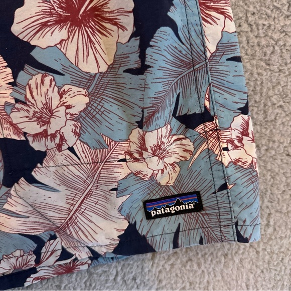 Patagonia Men’s Nylon Shorts XL Drawstring Floral Leaves Palm Pockets - Picture 2 of 8